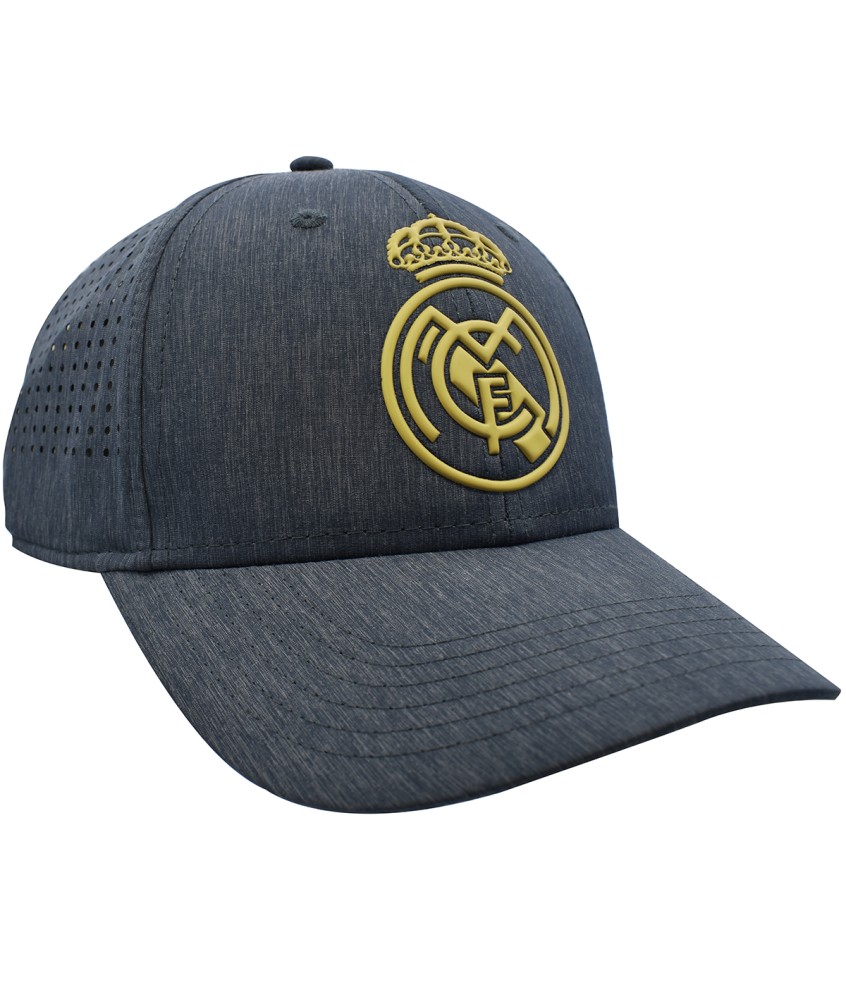 Gorra Fútbol Real Madrid Escudo En Relieve Color Gris